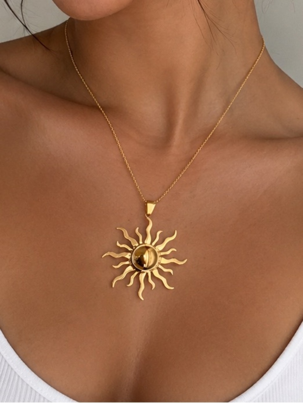 Anthropologie Gold Sunburst Pendant Necklace